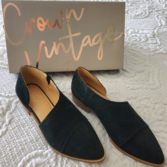 Crown Vintage Shoes - Crown Vintage Sakai suede booties